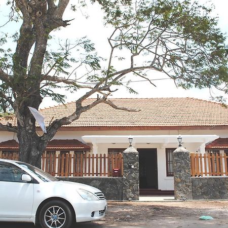 Miura Dutch Edge Hotel Negombo Kültér fotó